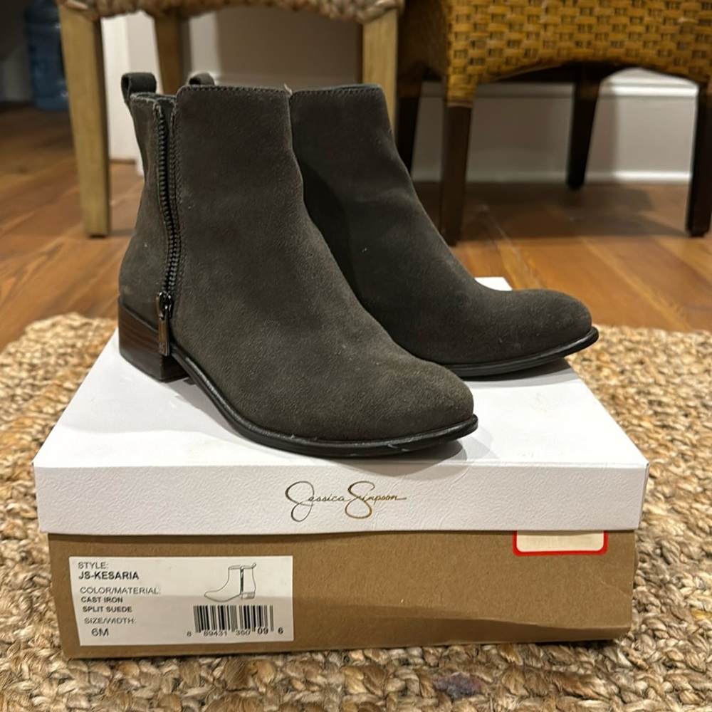 Jessica Simpson bootie in suede